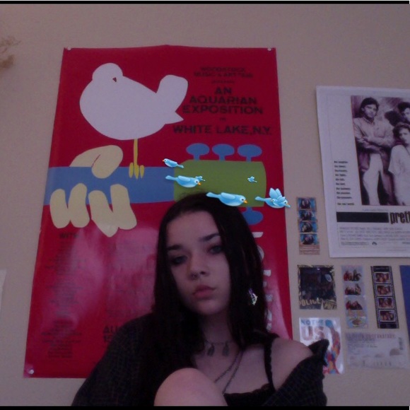 Meet your Posher, Brooke - Picture 1 of 1